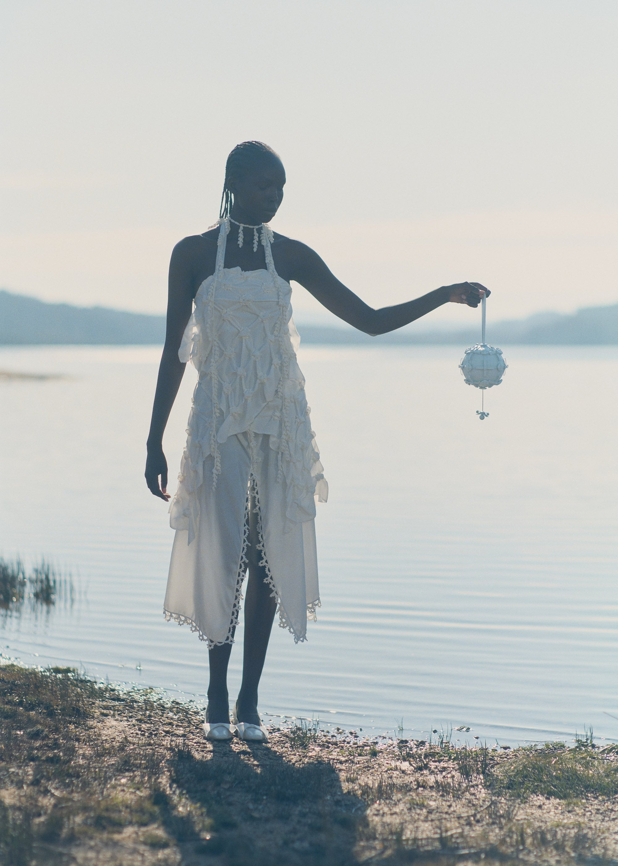 Button Bow Sphere - Wolke