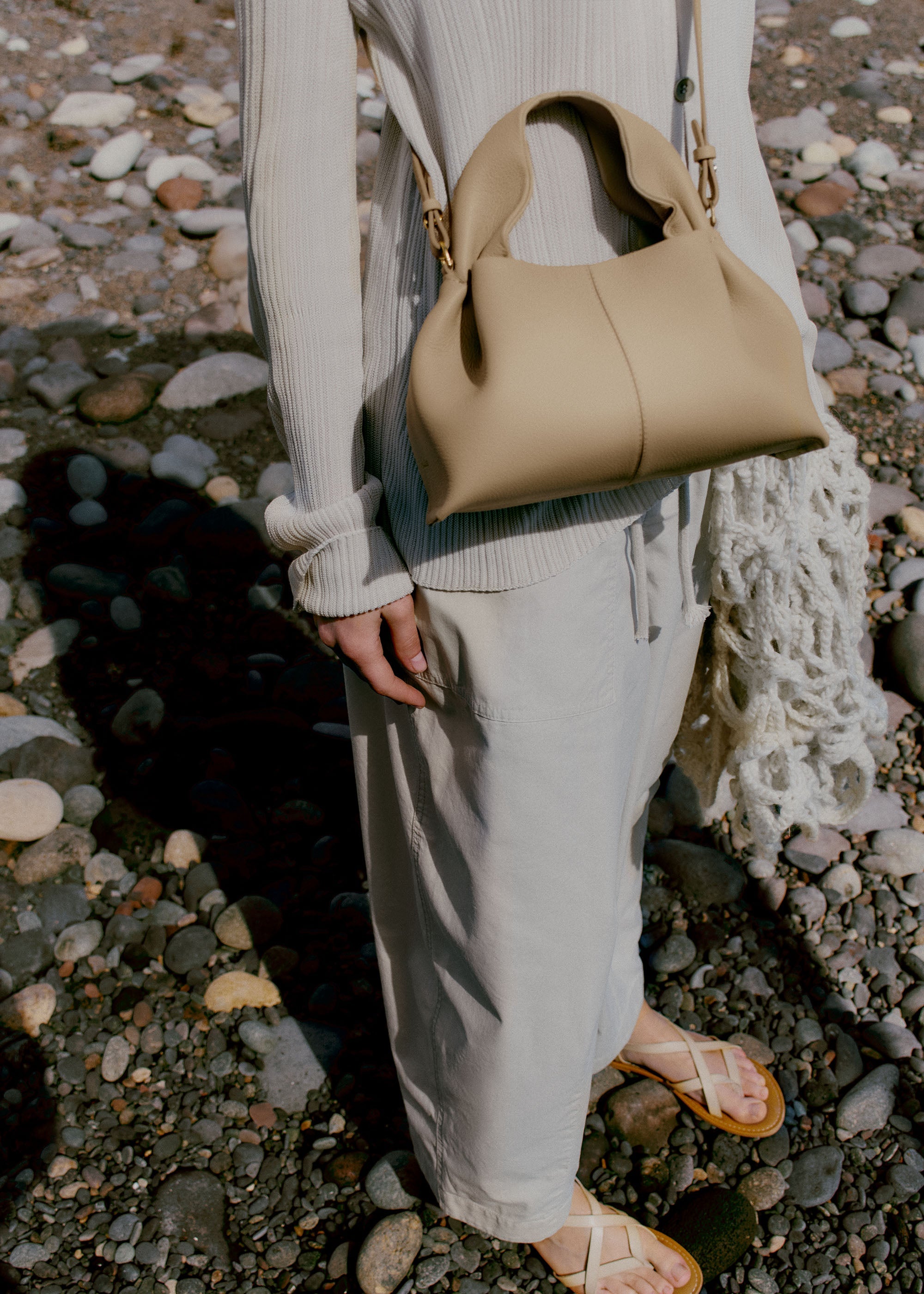 Numéro Neuf Mini - Sand Genarbtes Leder