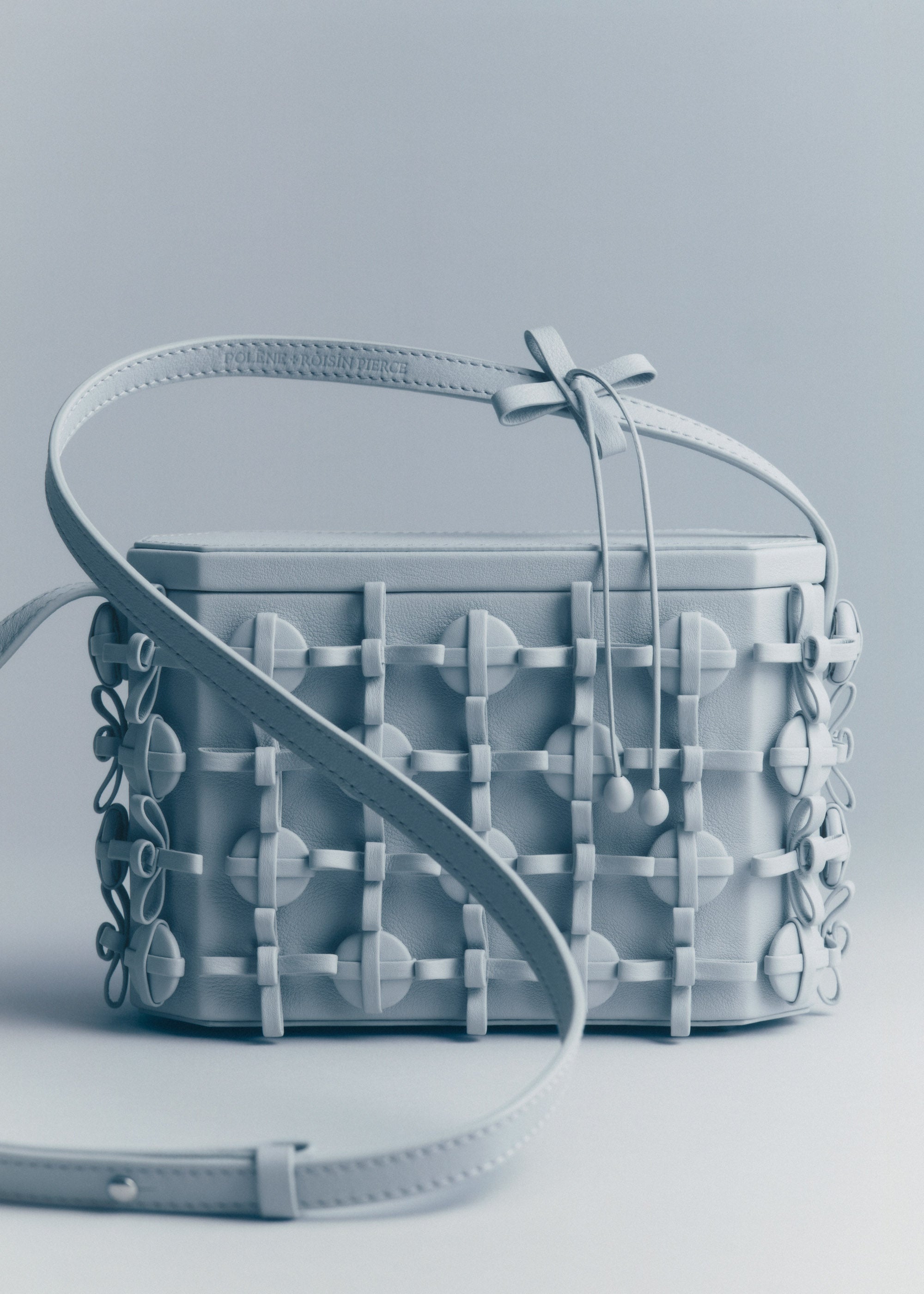 Button Bow Box - Wolke