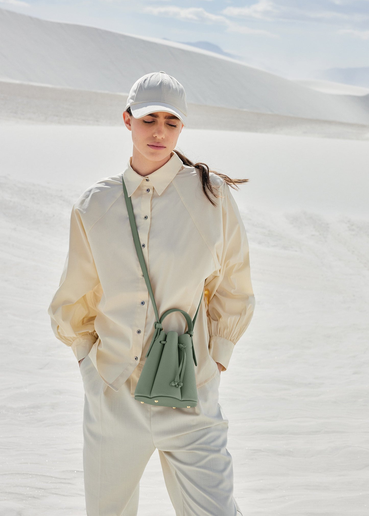 Numéro Huit Mini - Salbei Genarbtes Leder